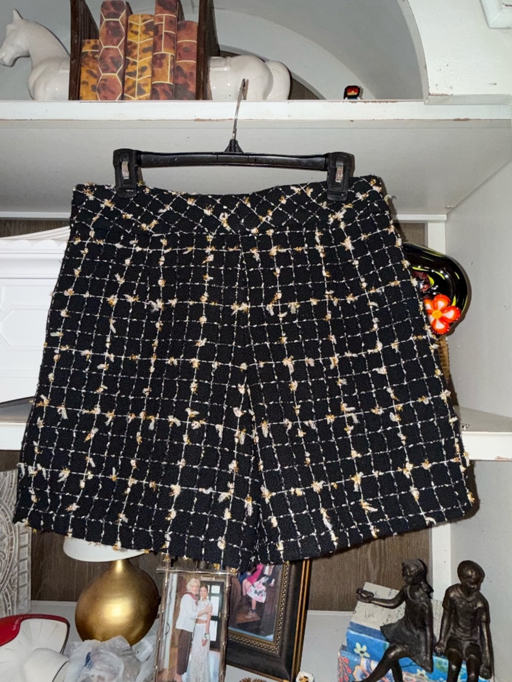 a loves a size 12 black gold tweed shorts - Picture 5 of 5